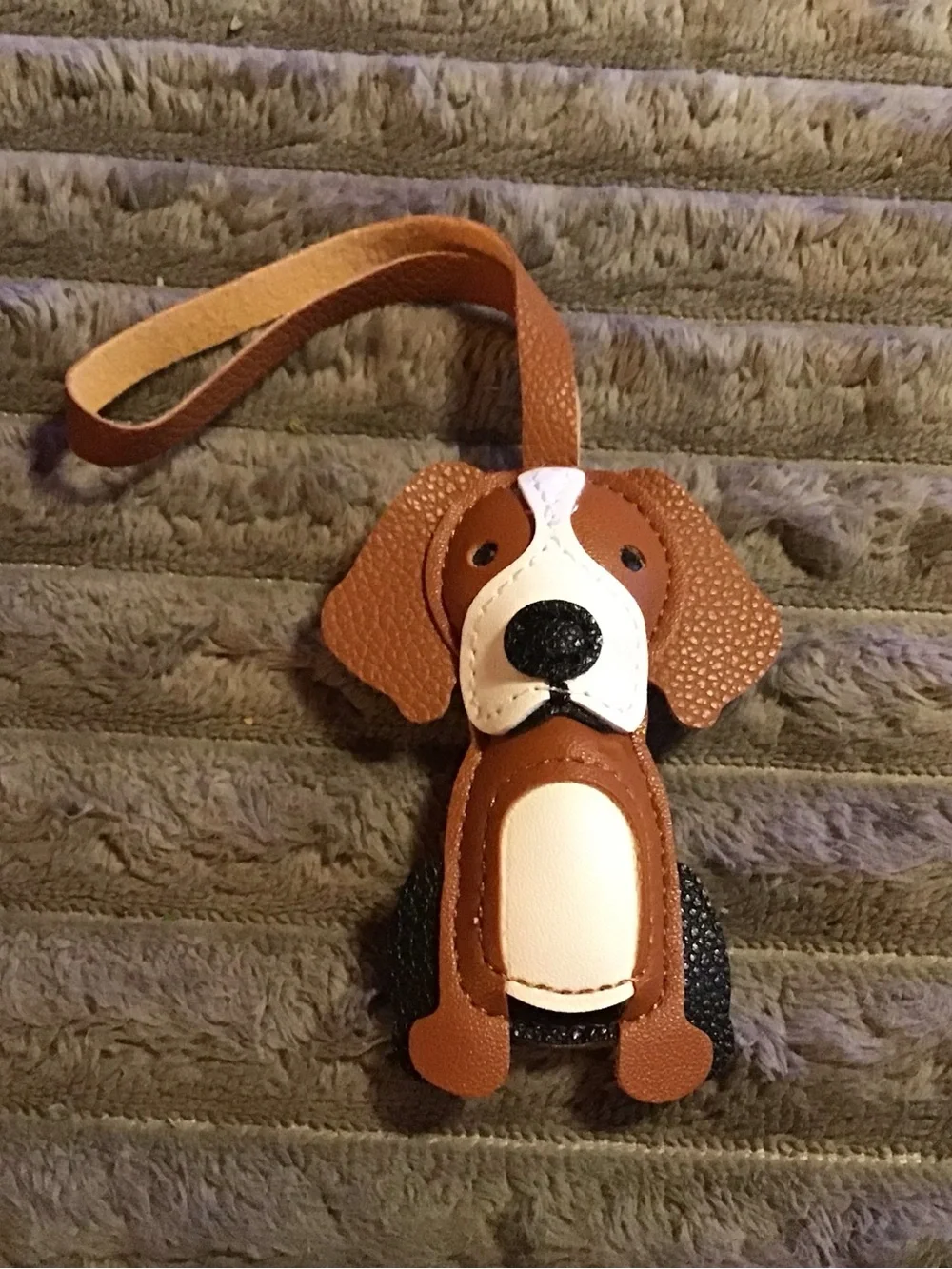 Brown and White Dog-Shaped Pet Bag Charm - Cute Leather Accessory